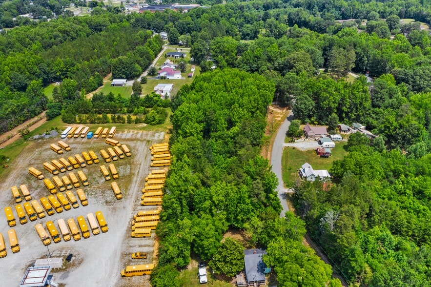 More Photos Of 1147 Shelton Rd, Roxboro Self Storage For Sale