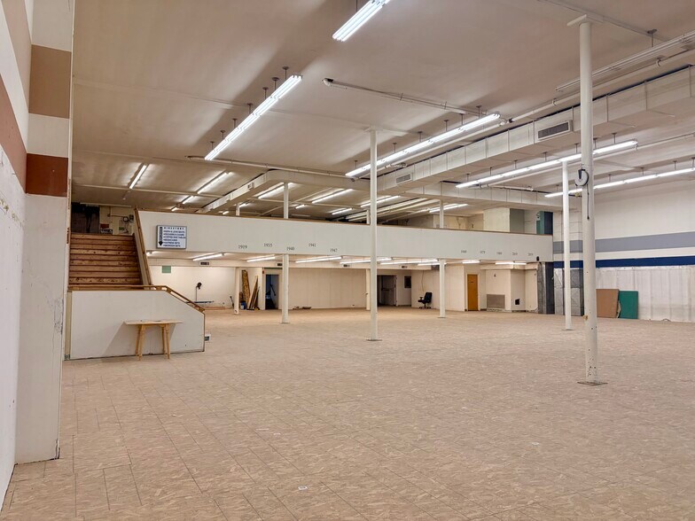 More Photos Of 202 Main Ave S, Twin Falls Coworking Space