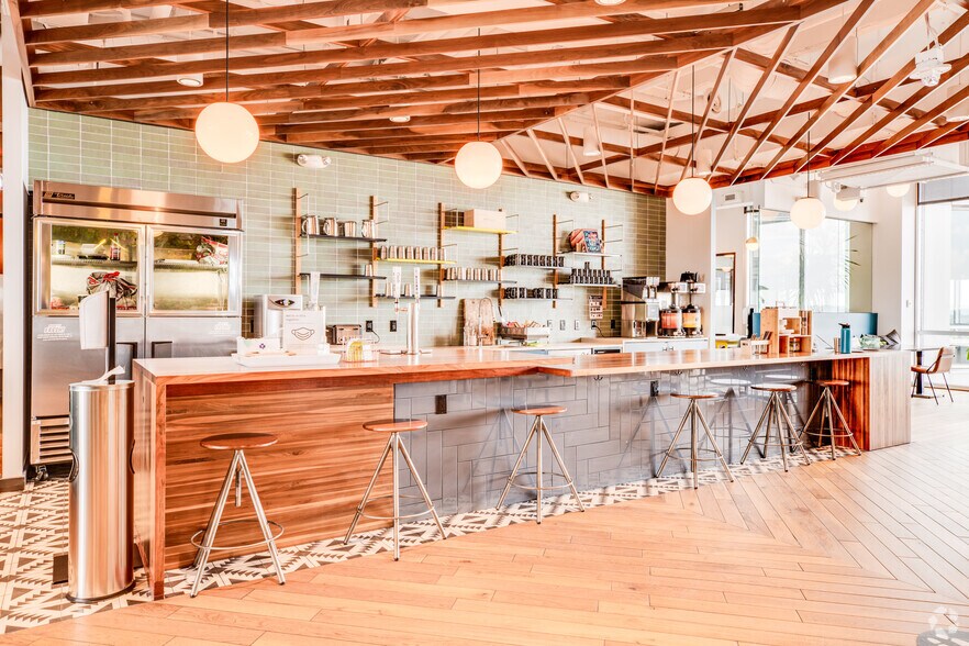 More Photos Of 3300 N Interstate 35, Austin Coworking Space