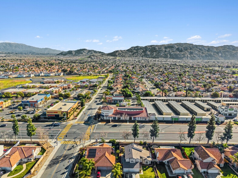 More Photos Of 25025 Red Maple Ln, Moreno Valley General Retail For Sale