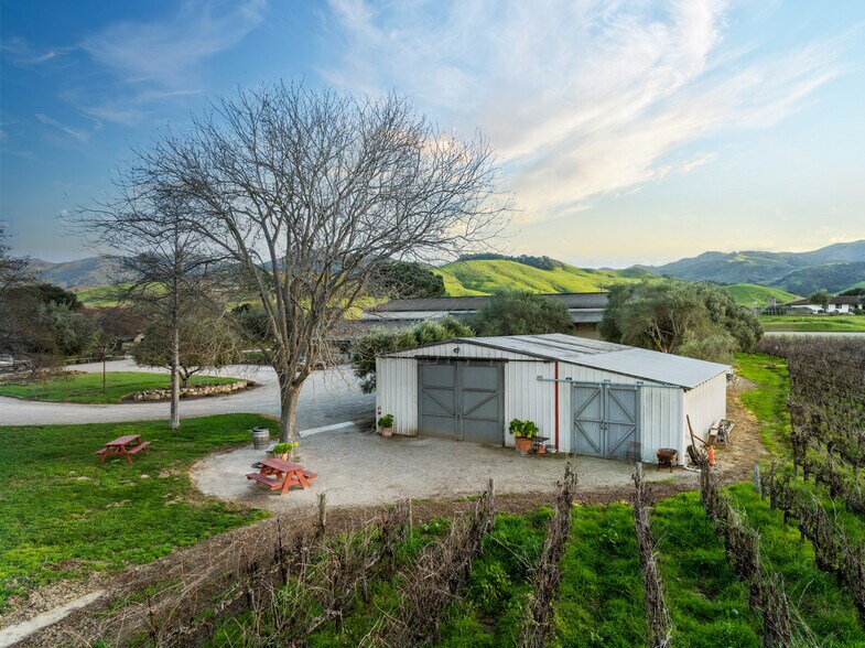 More Photos Of 6855 Santa Rosa Rd, Buellton Specialty For Sale