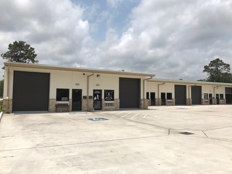 Primary Photo Of 5929 Bardet St, Pearland Warehouse For Lease