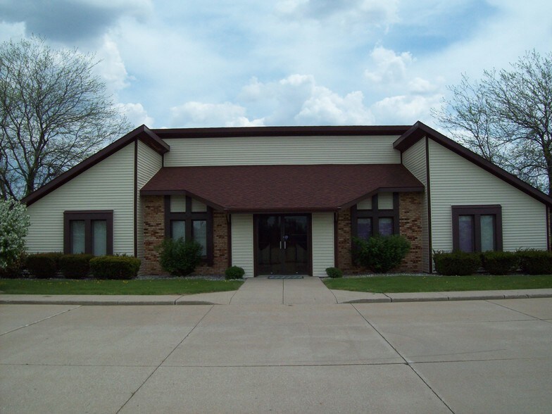More Photos Of 1150 N Ottokee St, Wauseon Office For Lease