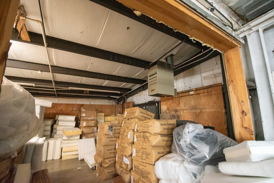 More Photos Of 248 W Franklinville St, Staley Manufacturing For Sale