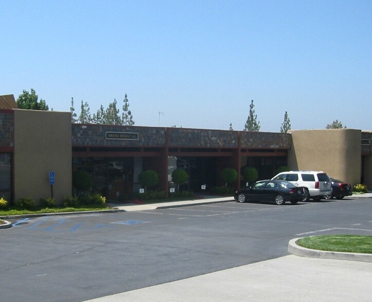 More Photos Of 701 S Myrtle Ave, Monrovia Office For Lease