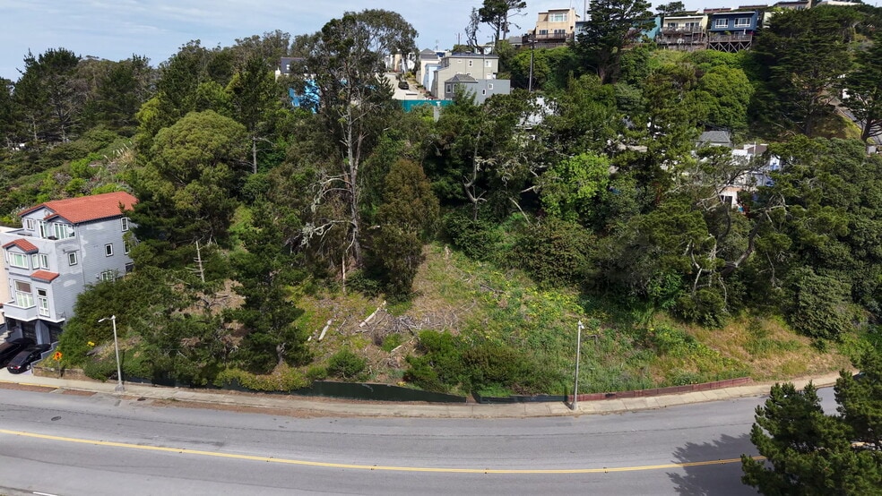 More Photos Of 1230-1240 1230-1240 Twin Peaks Blvd, San Francisco Land For Sale