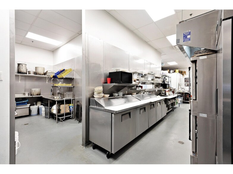 More Photos Of 5385 216 St, Langley Restaurant For Sale