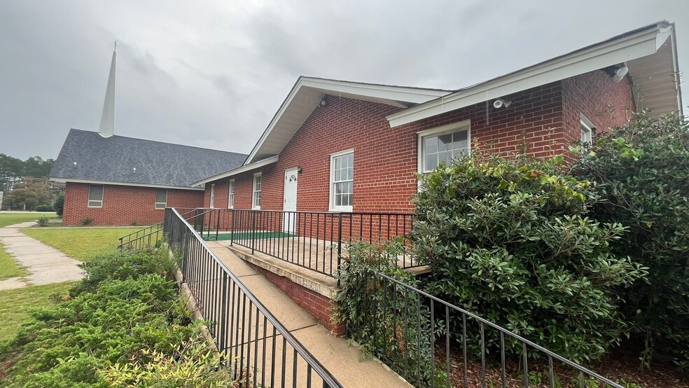 More Photos Of 21 Mayesville Rd, Morven Religious Facility For Sale