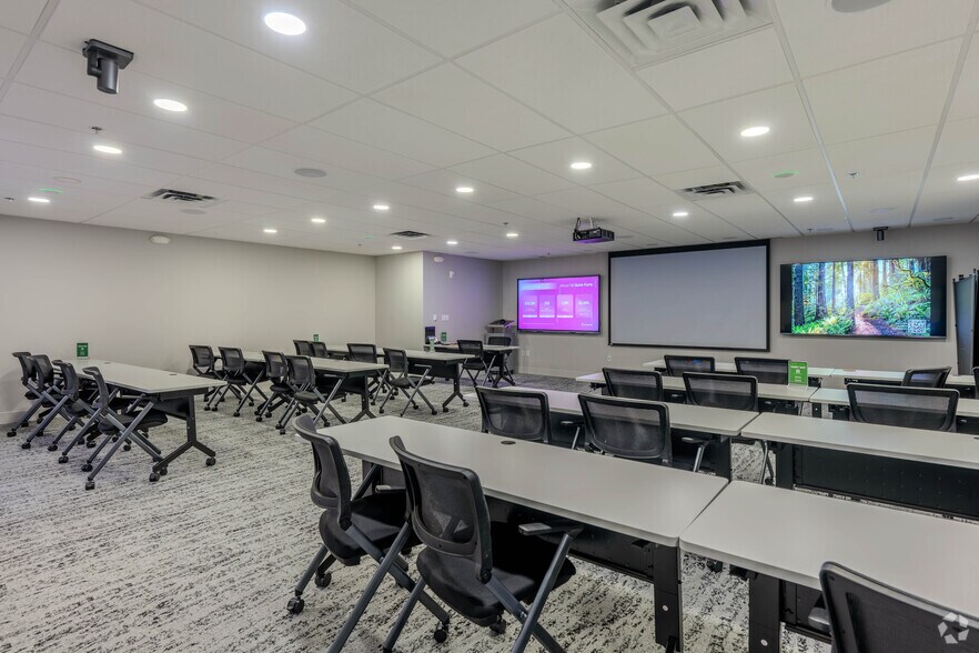 More Photos Of 199 Pomeroy Rd, Parsippany Office For Lease
