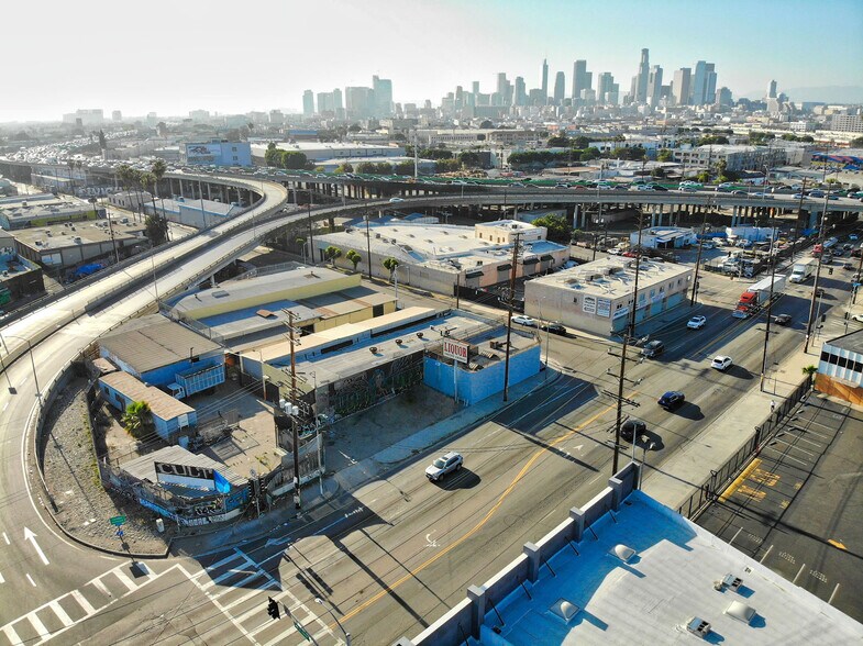 More Photos Of 1601 S Alameda St, Los Angeles Convenience Store For Sale
