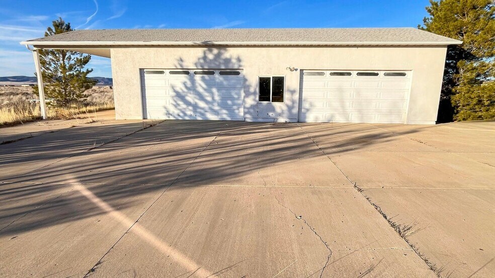 More Photos Of 5561 W 3600 S, Cedar City Specialty For Sale