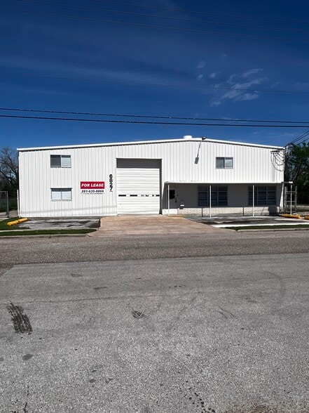 Primary Photo Of 6827 La Paseo St, Houston Warehouse For Lease
