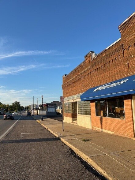 More Photos Of 221 Main St N, Sauk Centre General Retail For Sale