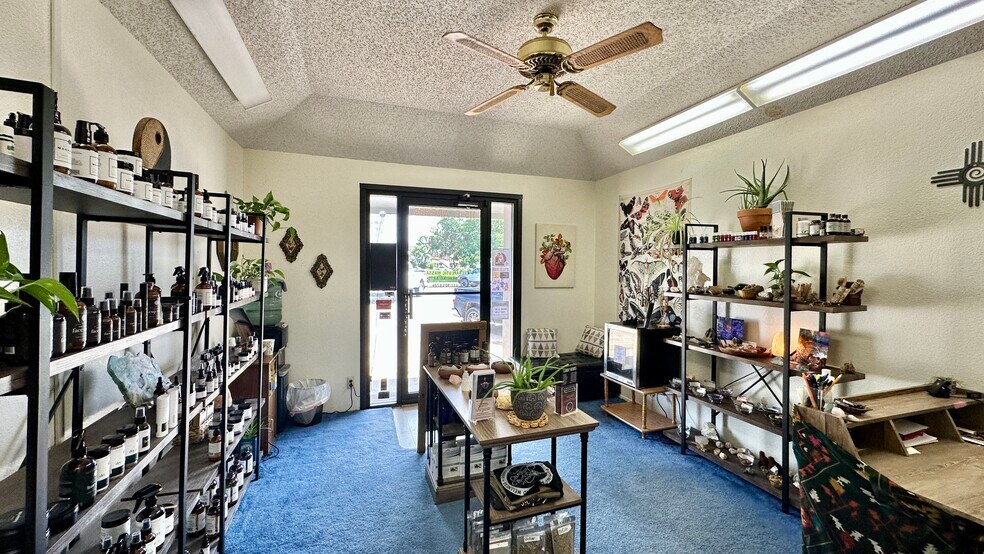 More Photos Of 115 Archer St, Jacksboro Office For Lease