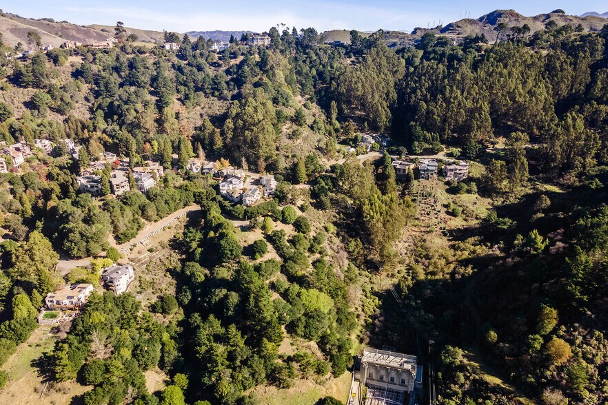 More Photos Of Tunnel Rd. & Broadway Tunnel Fwy, Oakland Land For Sale