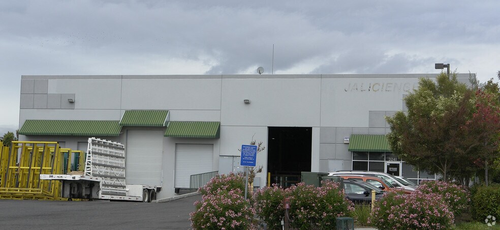More Photos Of 3241 Darby Common, Fremont Manufacturing For Sale