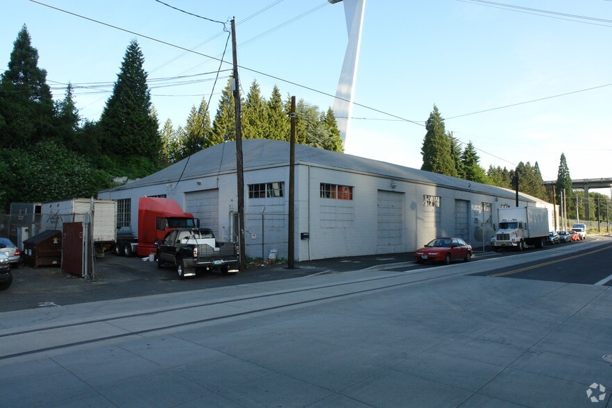 Primary Photo Of 3325 SW Moody Ave, Portland Daycare Center For Sale