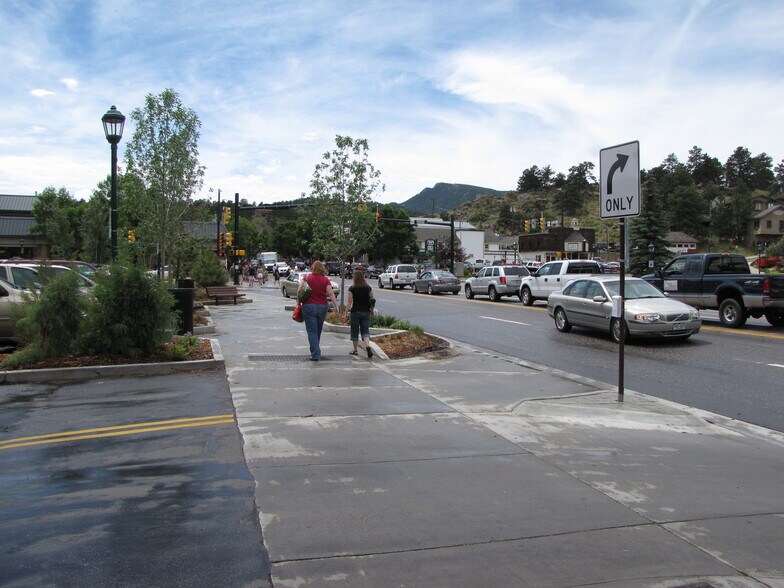 More Photos Of 210-222 E Elkhorn Ave, Estes Park Storefront Retail Residential For Lease