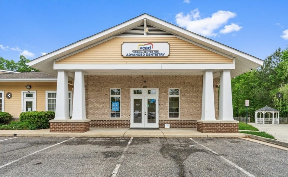 Primary Photo Of 2330 Colony Crossing Pl, Midlothian Medical For Sale