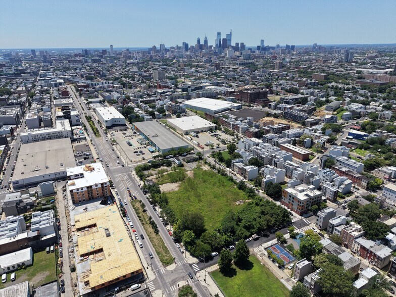 More Photos Of 265-99 W Berks St, Philadelphia Land For Sale