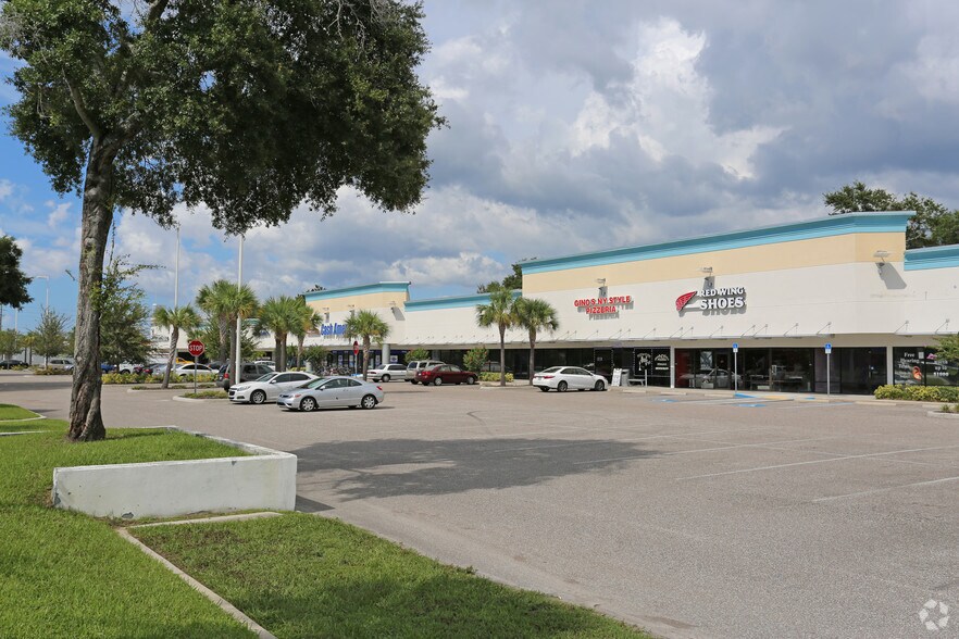 More Photos Of 35801-36091 US Hwy 19 N, Palm Harbor Freestanding For Lease