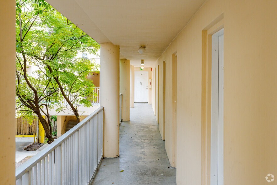 More Photos Of 1553 SW 2nd St, Miami Apartments For Sale