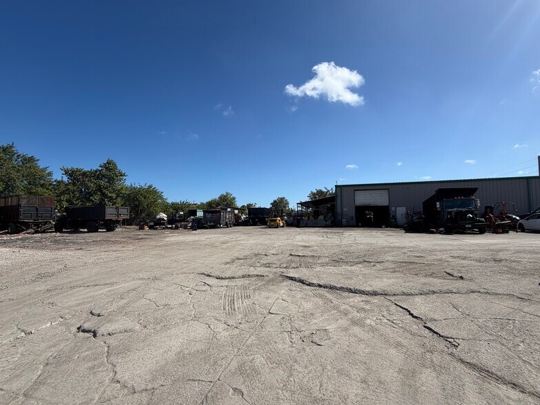 More Photos Of 4700 Powerline Rd, Oakland Park Land For Lease
