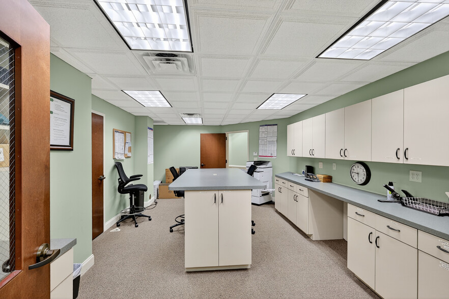 More Photos Of 12324 Hampton Way Dr, Wake Forest Office For Lease