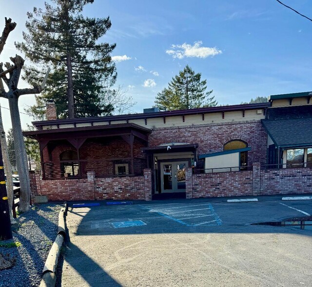 Primary Photo Of 16246 First St, Guerneville General Retail For Lease