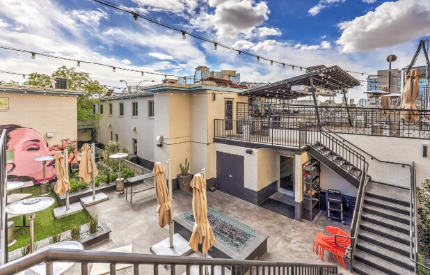 More Photos Of 124 S 6th St, Las Vegas Storefront Retail Office For Lease