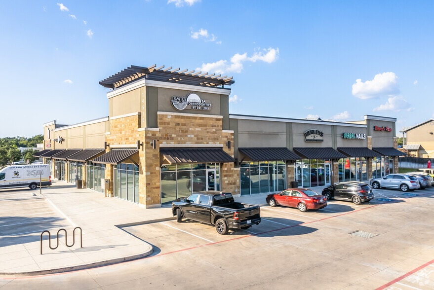 More Photos Of 14510 NW Military Hwy, Shavano Park General Retail For Lease