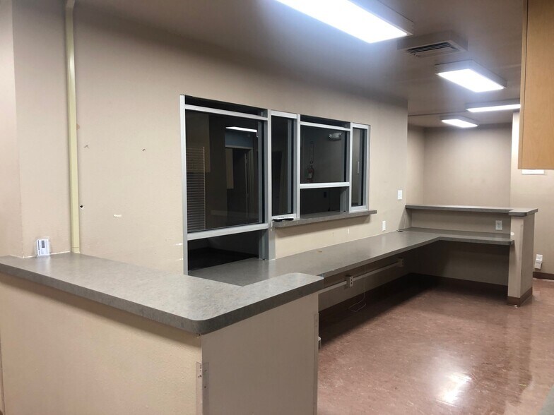 More Photos Of 3727 N 1st St, Fresno Medical For Sale