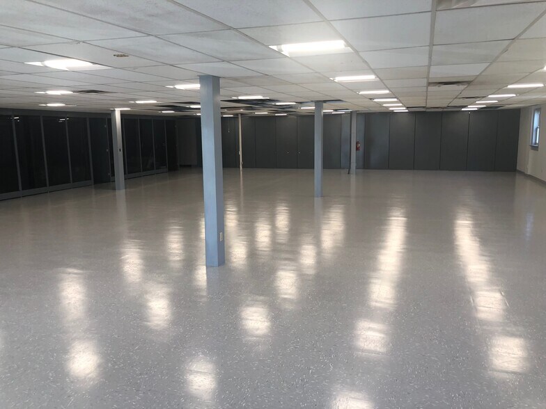 More Photos Of 154 Fairmount Ave, Jamestown Manufacturing For Sale