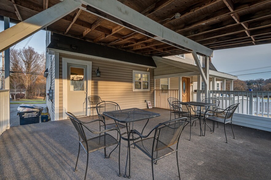 More Photos Of 4902 W Genesee St, Camillus Office For Sale