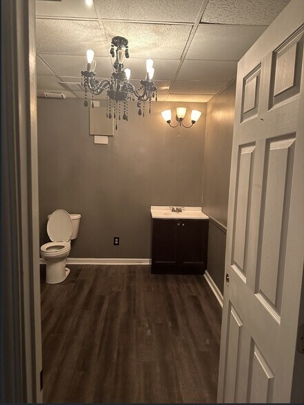 More Photos Of 3015 Canton Rd, Marietta Office For Lease