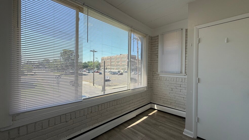More Photos Of 2072 Elm Ave, Cincinnati Apartments For Sale