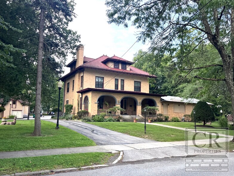 More Photos Of 110 Fulton Ave, Poughkeepsie Funeral Home For Sale