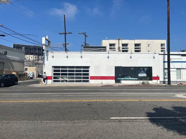 More Photos Of 1163-1169 S Robertson Blvd, Los Angeles Storefront Retail Office For Lease