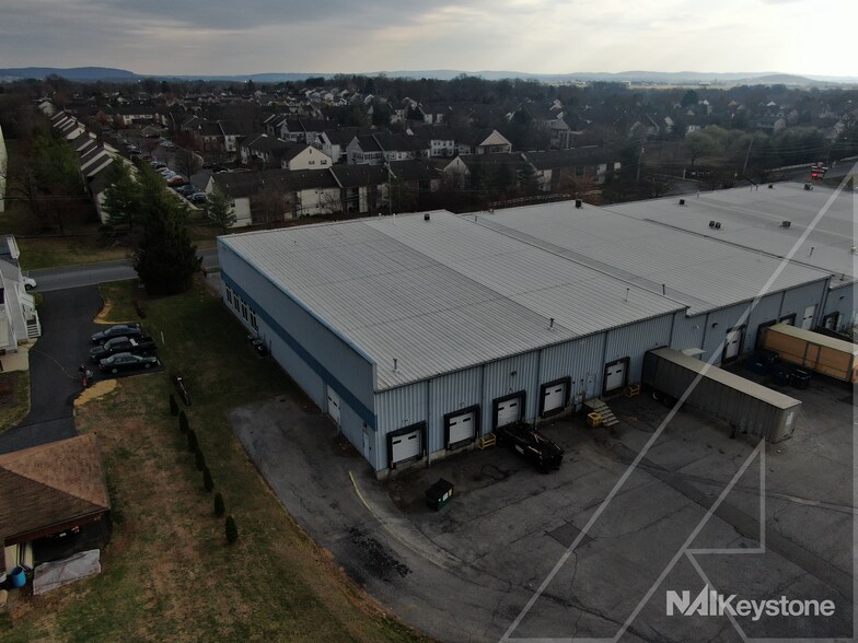 More Photos Of 1114-1124 Commons Blvd, Reading Flex For Sale