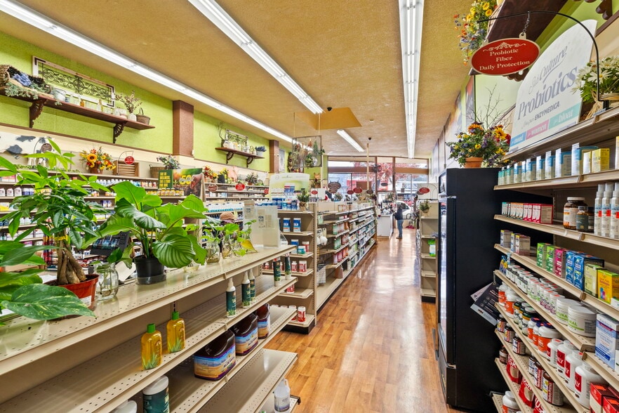 More Photos Of 12249 San Pablo Ave, Richmond Storefront For Sale