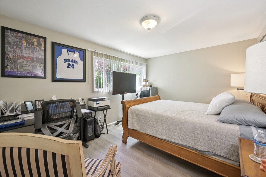 More Photos Of 550 Berry Ave, Hayward Apartments For Sale