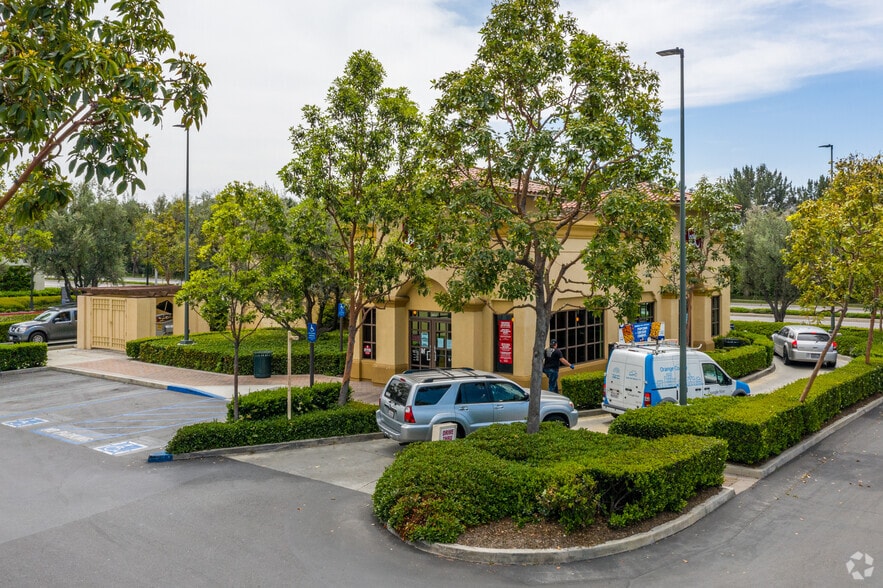 3901 Irvine Blvd, Irvine, CA 92602 For Lease