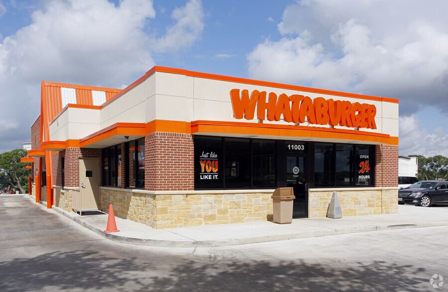 More Photos Of 8503 NW Military Hwy, San Antonio Unknown For Lease