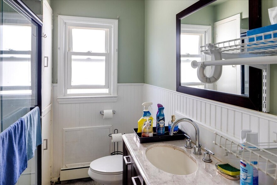 More Photos Of 215 N Hillside Ave, Valley Stream Specialty For Sale