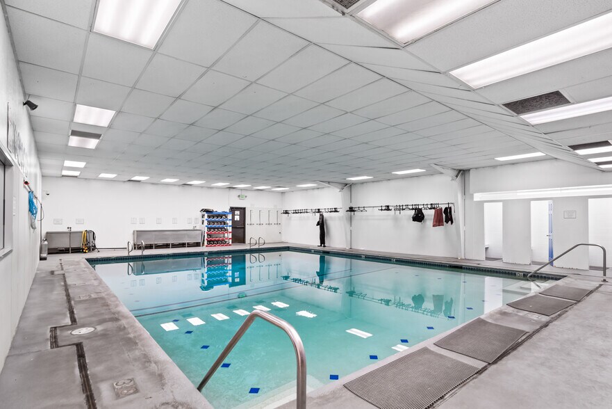 More Photos Of 2245 El Camino Real, Santa Clara Freestanding For Sale