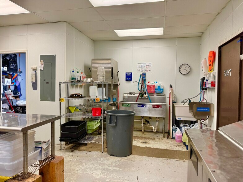 More Photos Of 52 Main St, Mount Pleasant General Retail For Sale