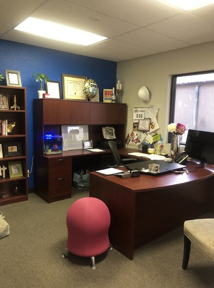 More Photos Of 13555 Automobile Blvd, Clearwater Medical For Lease