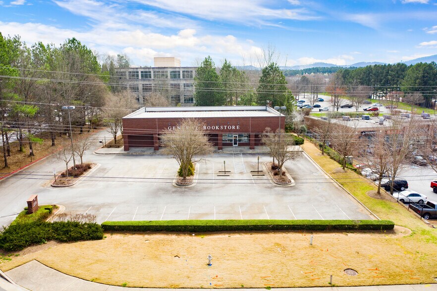 More Photos Of 1111 Chastain Rd, Kennesaw Freestanding For Sale