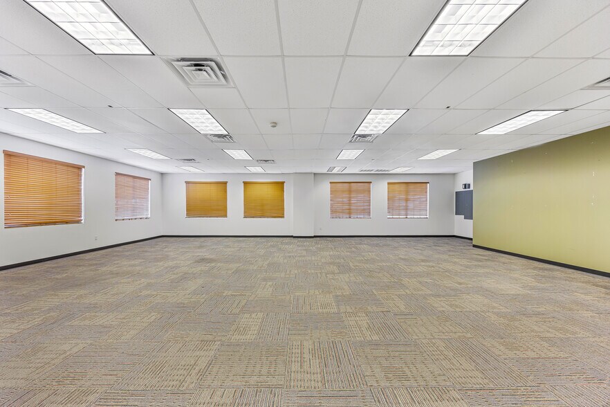 More Photos Of 5500 Murrell Rd, Melbourne Office For Lease