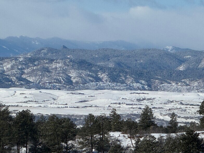 More Photos Of 5380 N Lariat Dr, Castle Rock Specialty For Sale